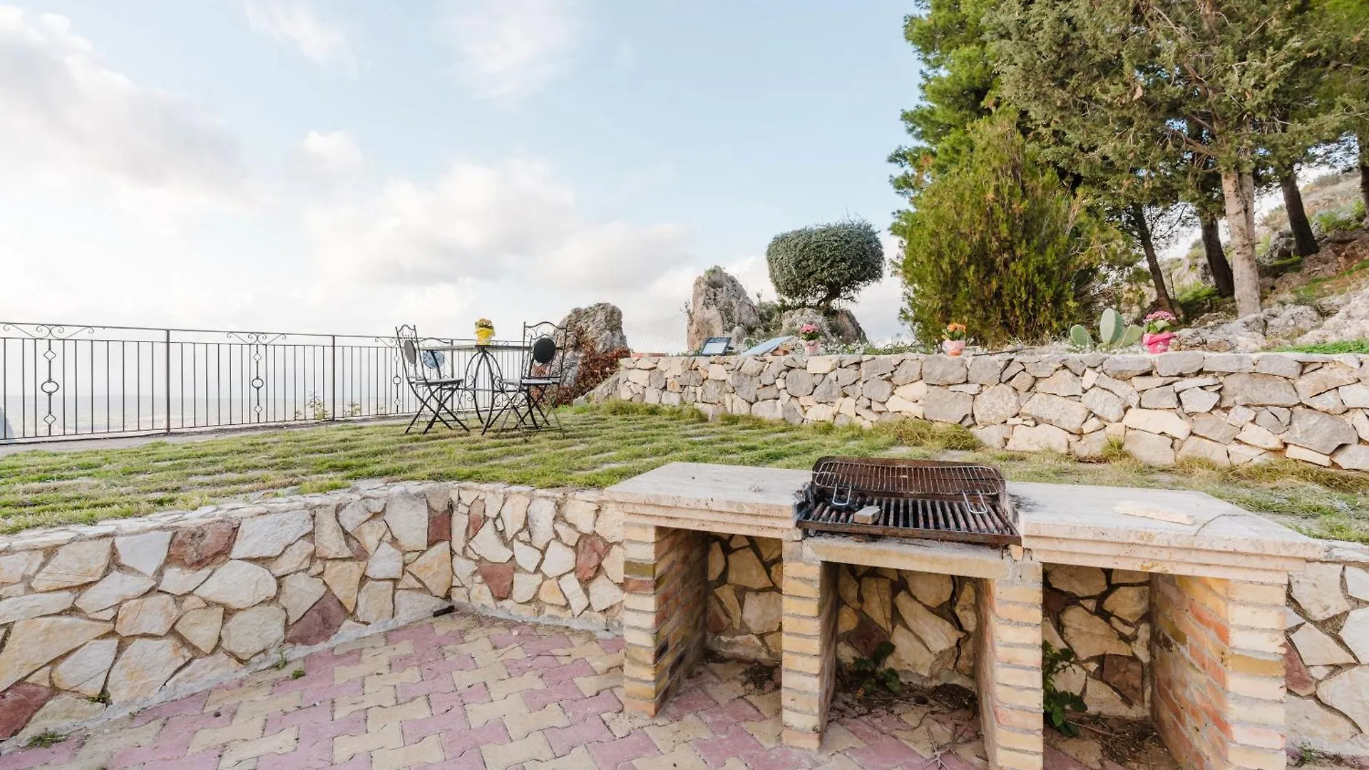 Casa Lucia Borgetto Apartment
